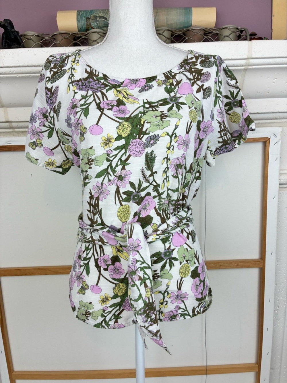 Susina Delicate Botanical English Floral Multi Way Tie-Waist Short Sleeve Blouse